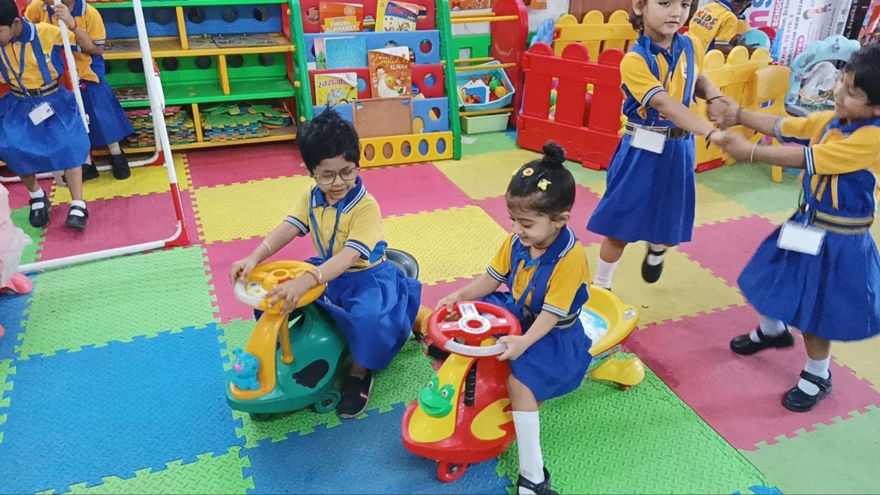 Collins Kids Gallery